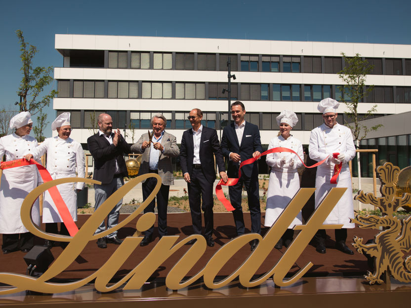 Lindt & Sprüngli abre un nuevo campus en Aquisgrán para 300 empleados - Las instalaciones combinan administración, laboratorio y zonas sensoriales, así como una fábrica con un Atelier Maître Chocolatier