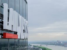 A LANXESS aumenta as vendas e os lucros no segundo trimestre de 2026