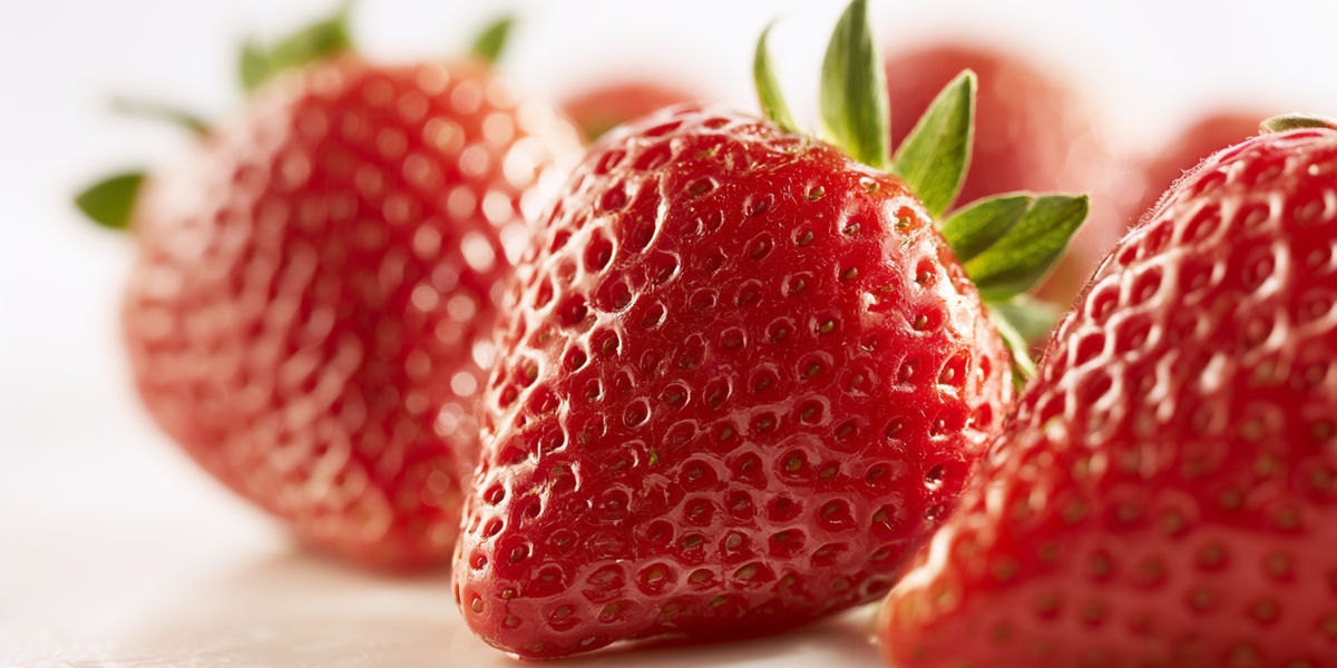 Seaweed-derived coating keeps strawberries fresher than a fridge