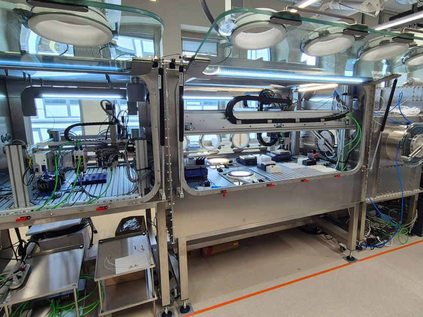 Automatisiertes Labor beschleunigt Materialentwicklung