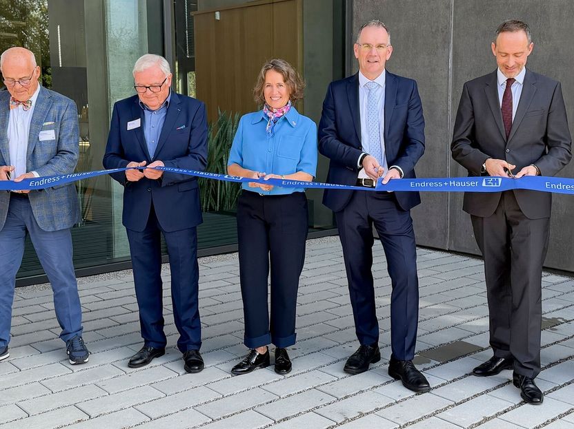 Endress+Hauser weiht Firmencampus in Cernay ein