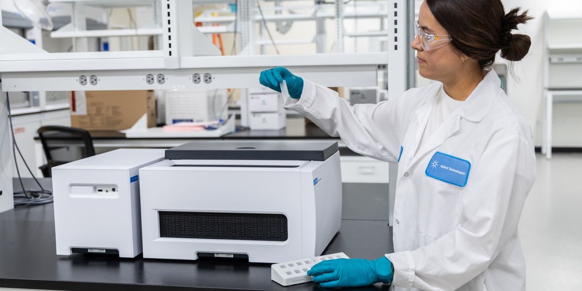 Joanna B. Pinneo for Agilent