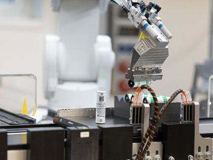 Aluminio en lugar de grafito: el Fraunhofer IPA resuelve un problema fundamental de la investigación sobre ánodos
