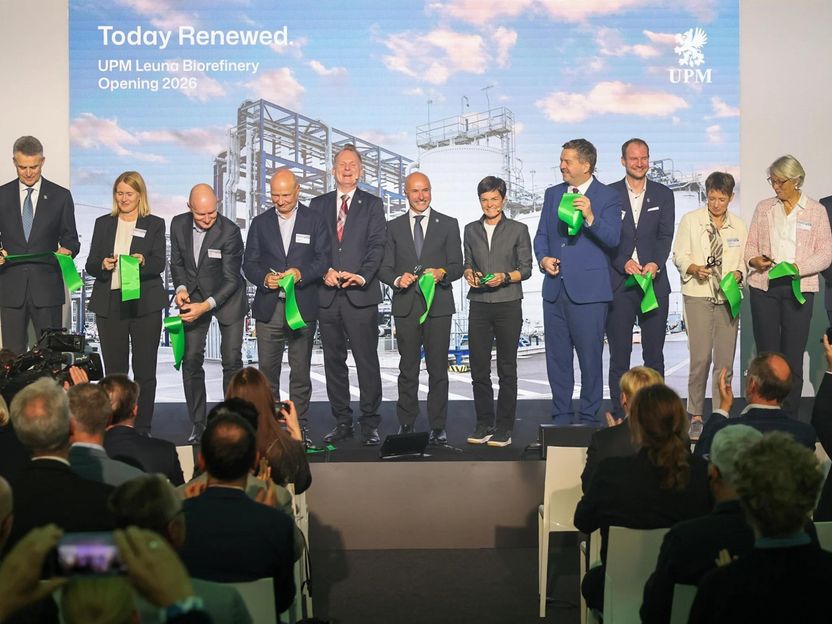 From wood to chemicals: UPM inaugurates pioneering biorefinery in Germany