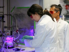 Nachhaltige Produktion von Wasserstoffperoxid effizienter machen