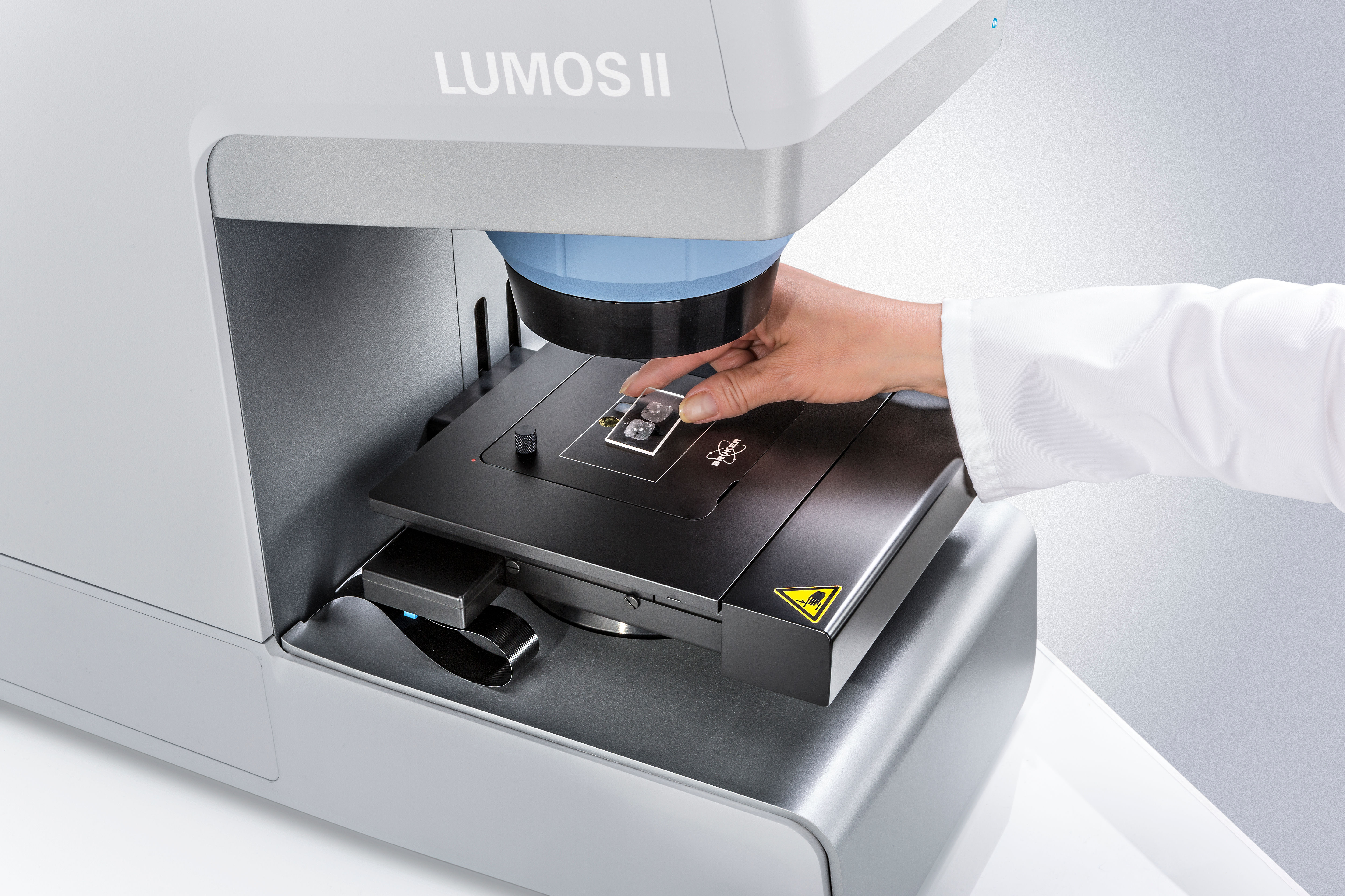 LUMOS II | FT-IR Microscopes | Bruker