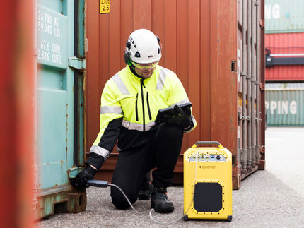 GT5000 - Terra. Toxic industrial components and fumigant measurement in transport containers. Quantification and identification of IR-active gases.