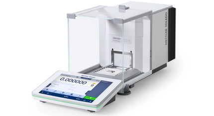Bridging the gap between analytical and micro-analytical weighing