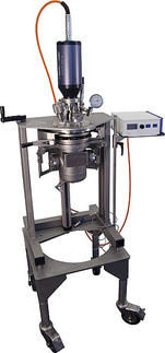 Lab and pilot pressure reactors 0.25 – 20 liter