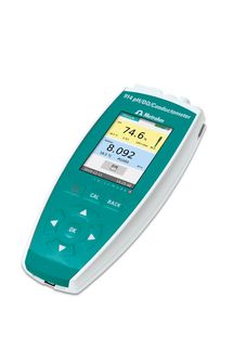 More than just a pH meter: A convenient outdoor instrument and stable benchtop unit in one
