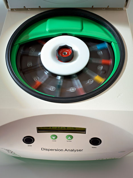 Multi-sample measurement in LUMiSizer