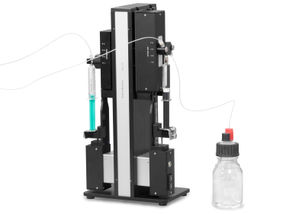 Système de dosage de liquide pour ajouter des acides ou des bases afin de faire varier la valeur du pH lors de la détermination automatique du PEI