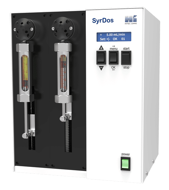 Pousse-seringue SyrDos™ CKP avec valve céramique tri-directionnelle