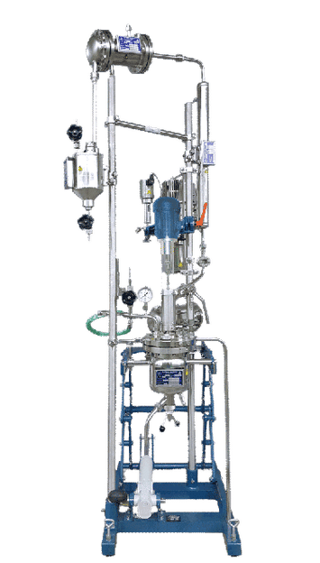 Customized production line on the smallest of footprints: reactor with distillation unit.