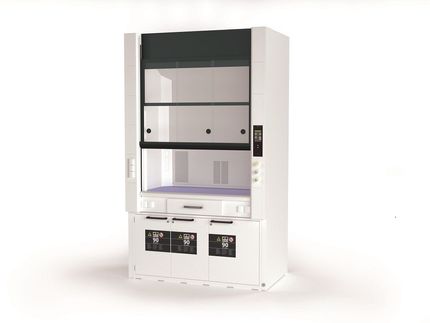 EcoPlus fume cupboard: Intelligent fume cupboard technology for cost-saving, sustainable operation