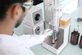 InMotion PX One with Densitymeter Excellence D6 and Refr ...