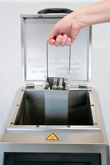 Pipettenspüler Modell EPS Touch - Bestückung