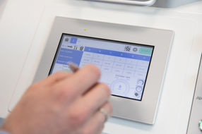 Touch screen and intuitive user interface