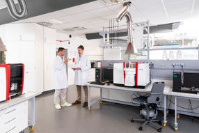 contrAA 800 im Labor