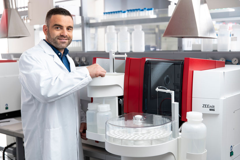 Trabajo de laboratorio con la serie ZEEnit