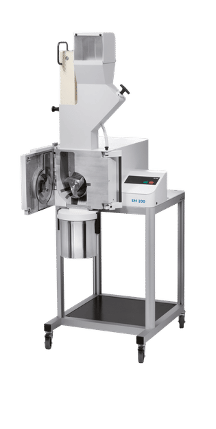 SM 200 cutting mill - The universal standard model
