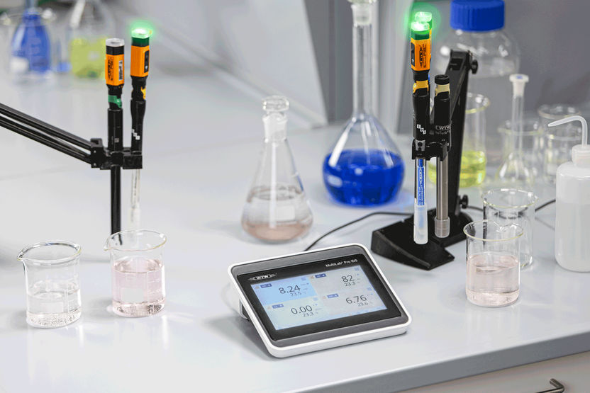 Measure up to 4 parameters simultaneously - without chan ...
