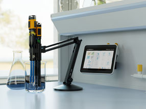 Space-saving - With its compact dimensions of 197 x 161 ...