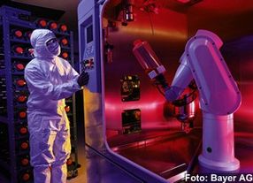 Ihre White-Paper-Anforderung bei LUMITOS AG