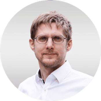Dr. Daniel Geiger