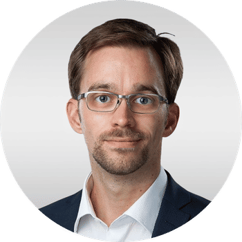 Dr. Marten Seeba