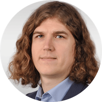 Dr. Lukas Schwab